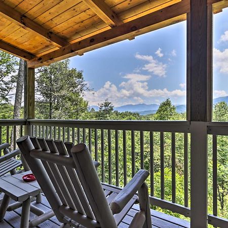 Gatlinburg Cabin With Pool Table And Hot Tub! ภายนอก รูปภาพ
