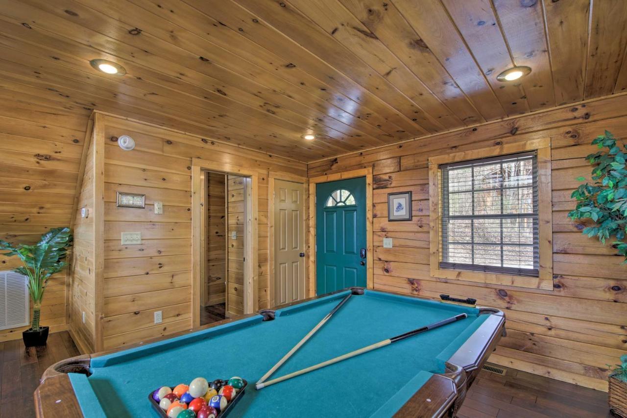 Gatlinburg Cabin With Pool Table And Hot Tub! ภายนอก รูปภาพ
