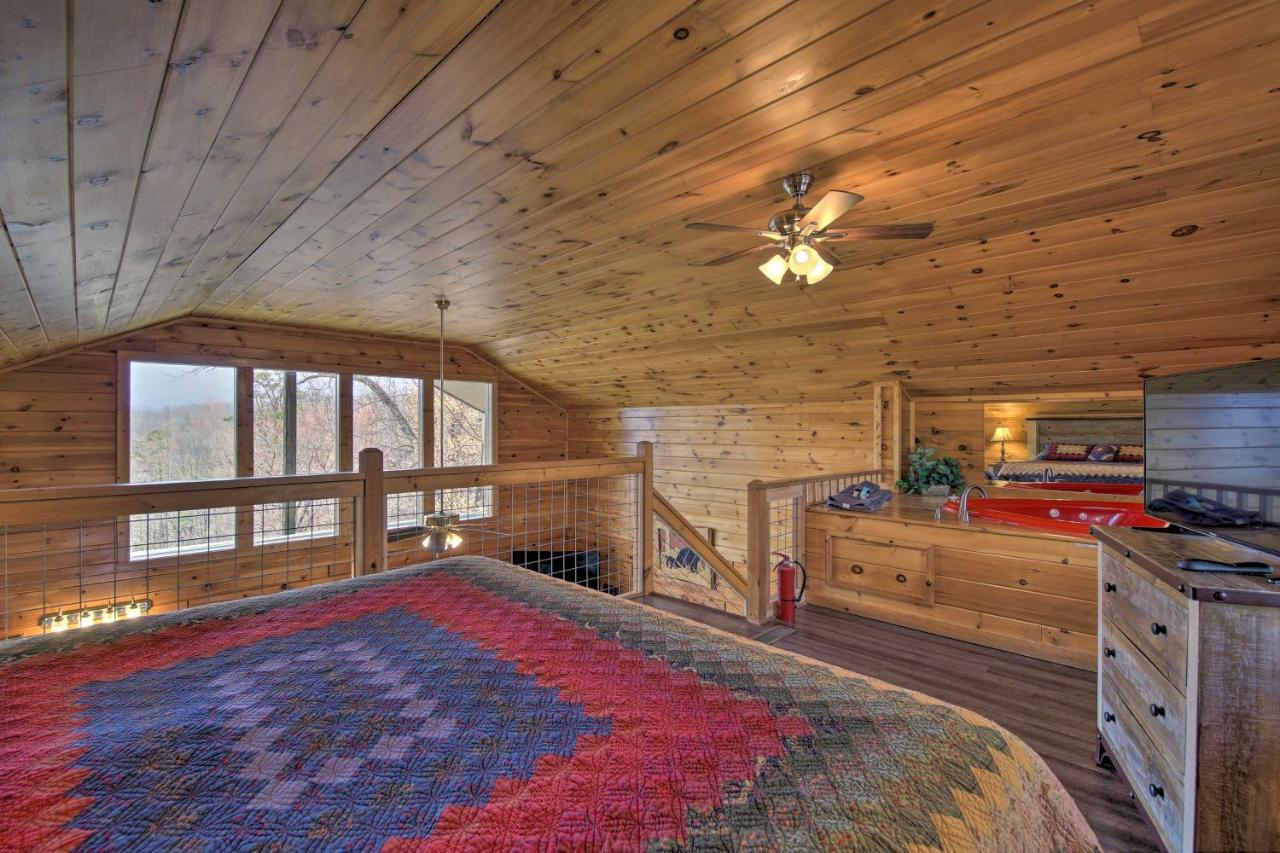 Gatlinburg Cabin With Pool Table And Hot Tub! ภายนอก รูปภาพ